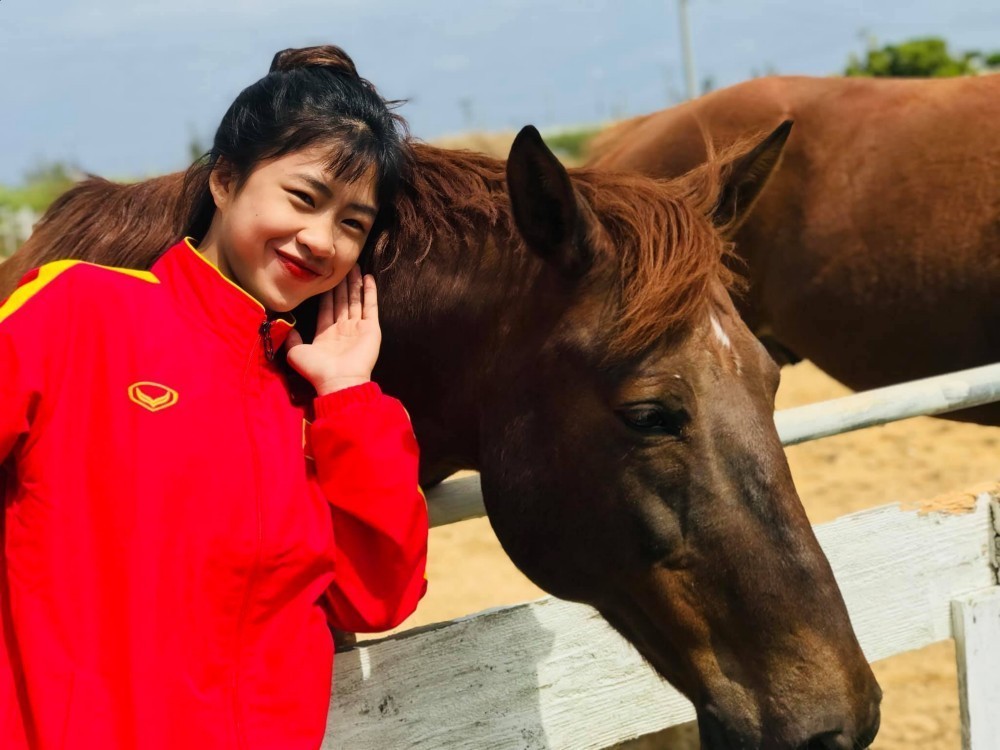 Vẻ đẹp đời thường của cầu thủ Thanh Nhã