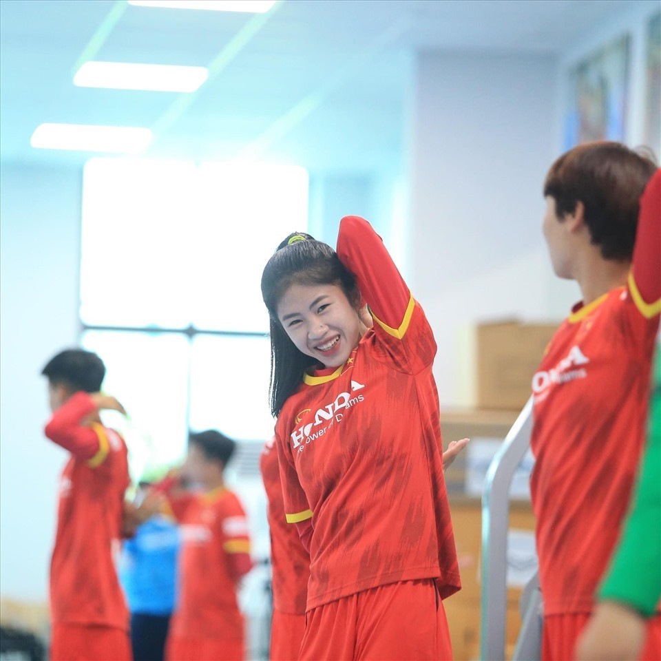 Vẻ đẹp đời thường của cầu thủ Thanh Nhã