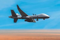 Tình hình Ukraine: Nga chặn nhóm người xâm nhập biên giới, UAV Mỹ xuất hiện ở Crimea?