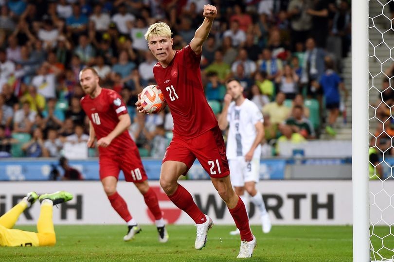 : Mason Mount kiểm tra y tế; Al Nassr mời De Gea; qua tâm Rasmus Hojlund; : Mason Mount kiểm tra y tế; Al Nassr mời De Gea; qua tâm Rasmus Hojlund;