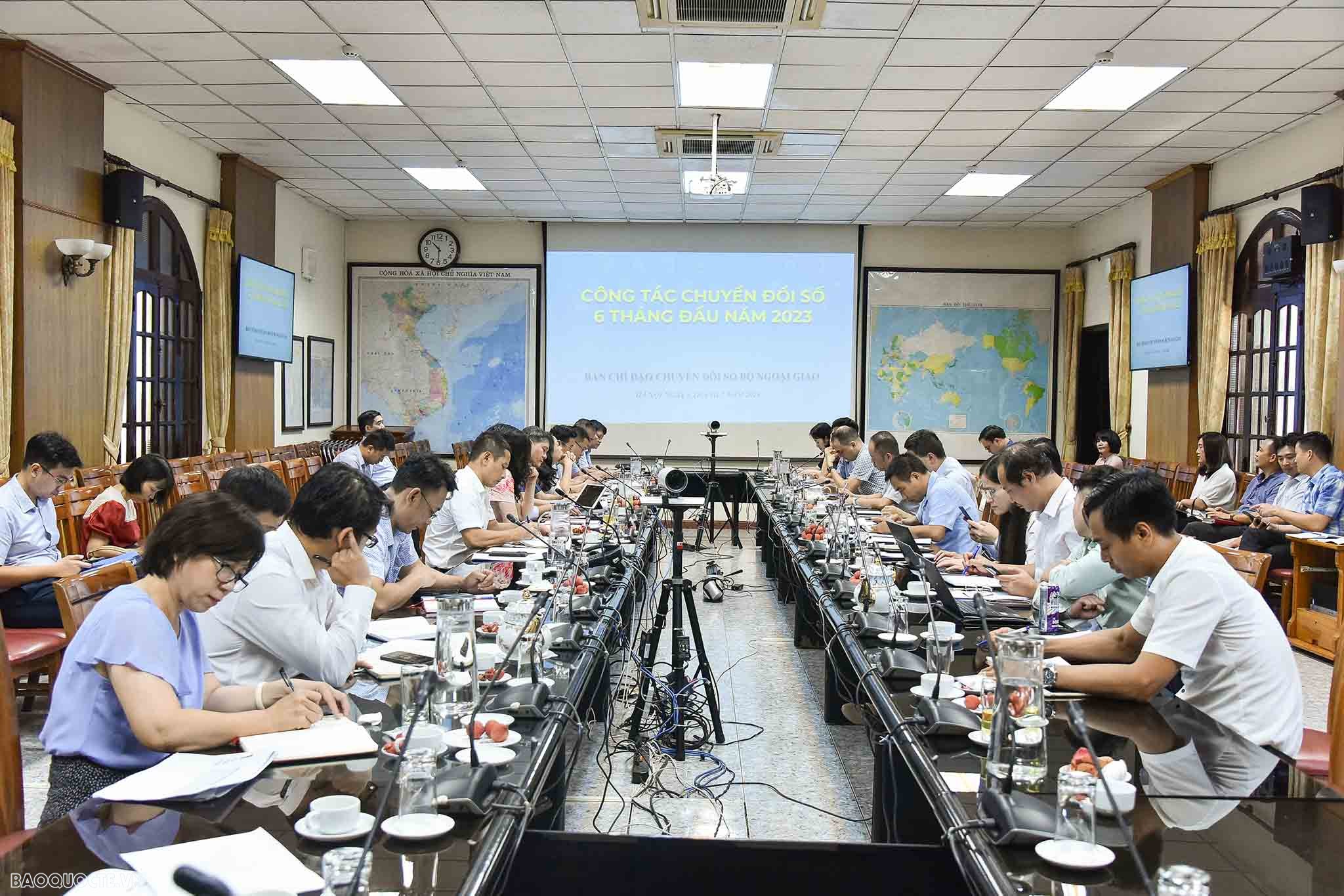 Cần quyết tâm cao, nỗ lực lớn, hành động quyết liệt hơn trong chuyển đổi số của Bộ Ngoại giao