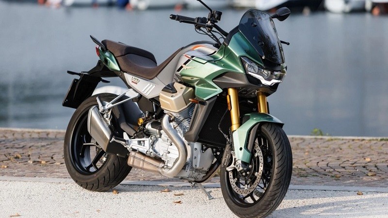 Cận cảnh Moto Guzzi V100 Mandello sắp ra mắt thị trường Việt Nam