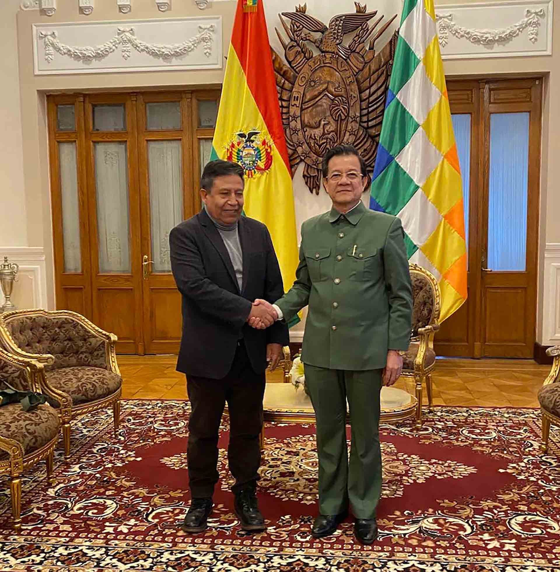 Đoàn đại biểu Đảng Cộng sản Việt Nam thăm, làm việc tại Bolivia