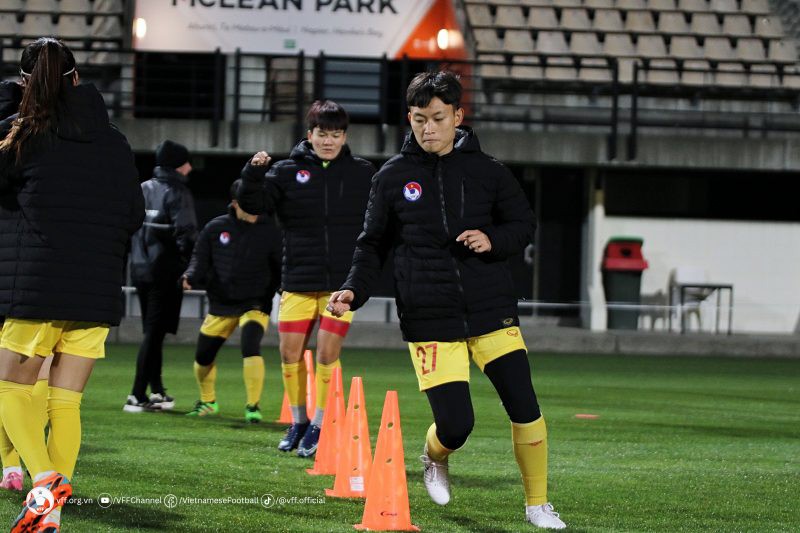 Đội tuyển nữ Việt Nam tập buổi đầu tại Napier, chiều tối 6/7. (Nguồn: VFF) Đội tuyển nữ Việt Nam tập buổi đầu tại Napier, chiều tối 6/7. (Nguồn: VFF)