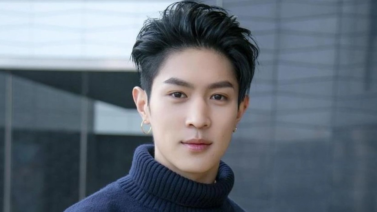 Trung Quốc: Gia thế 'không phải vừa' của nam phụ phim gây sốt 'Vụng trộm không thể giấu' Mã Bá Khiên