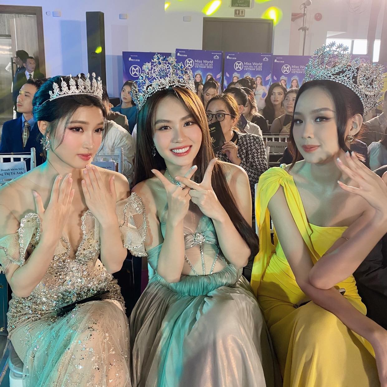 Khi Top 3 Mai Phương - Bảo Ngọc - Phương Nhi đọ sắc