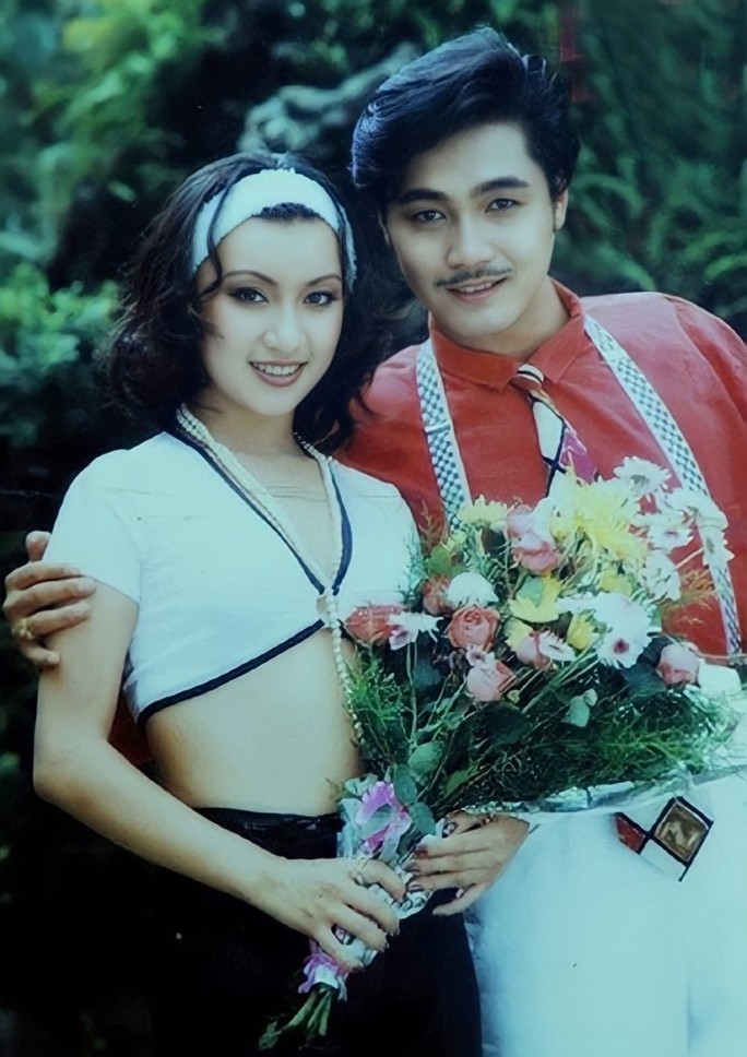 Diễn viên Lý Hùng lên tiếng về thông tin lấy vợ ở tuổi 54