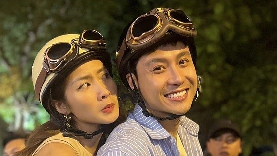 Những hình ảnh Khả Ngân và Thanh Sơn thân thiết nơi hậu trường phim 'Gia đình mình vui bất thình lình'