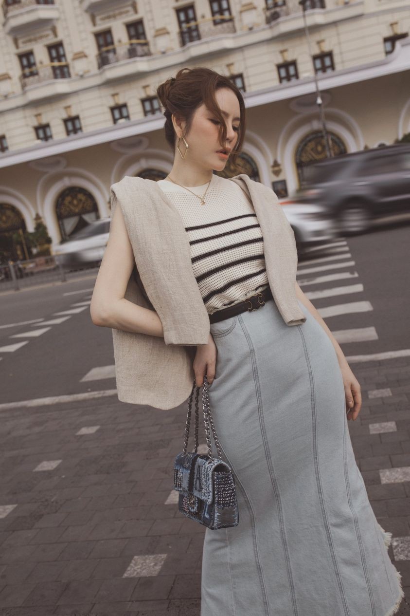 Lý Nhã Kỳ diện cây hàng hiệu sang chảnh xuống phố Lý Nhã Kỳ diện cây hàng hiệu sang chảnh xuống phố