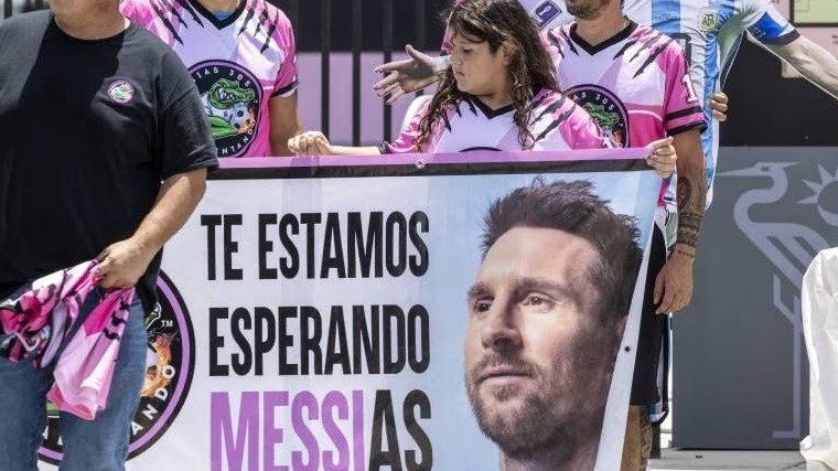 Messi đến Mỹ, hứa cố gắng cho bản thân, gia đình và CLB Inter Miami