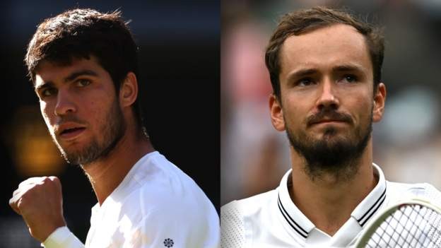 Tay vợt Carlos Alcaraz sẽ gặp Daniil Medvedev tại bán kết Wimbledon 2023