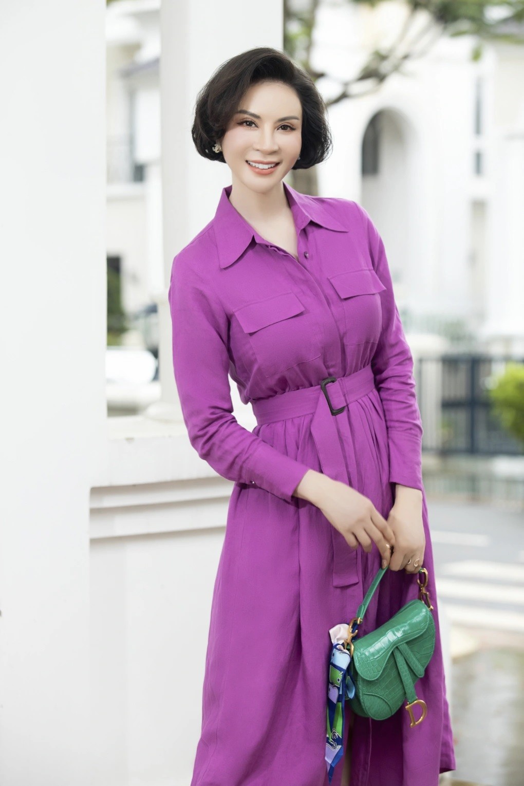 Gam màu tím thường được cho là Bộ ảnh thời trang MC Thanh Mai xinh đẹp nổi bật cùng những gam màu sáng