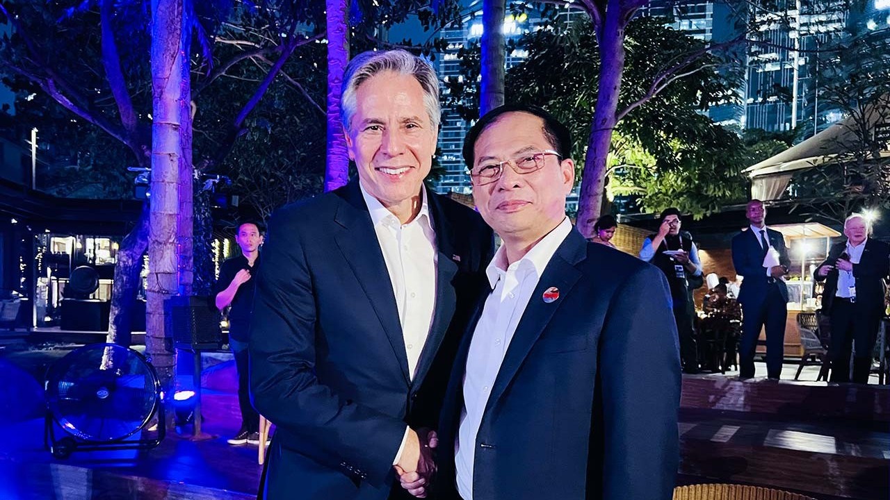 AMM-56: Bộ trưởng Ngoại giao Bùi Thanh Sơn gặp Ngoại trưởng Hoa Kỳ Antony J. Blinken và ông Joseph Borell