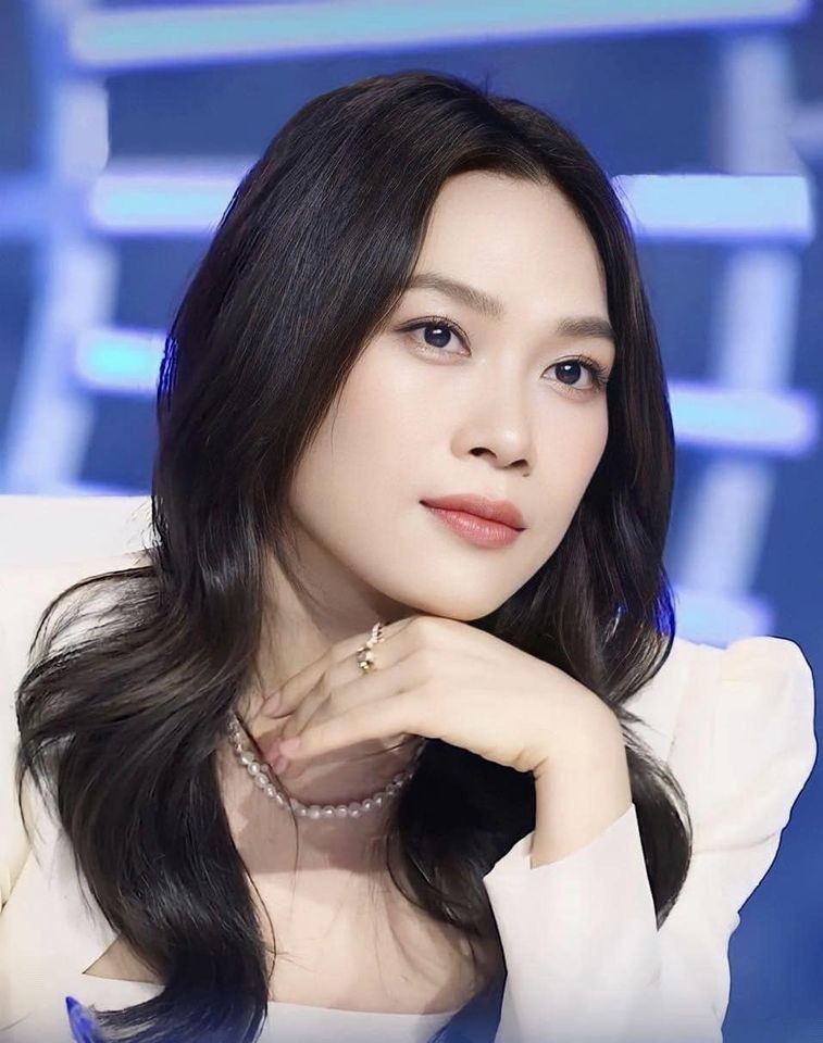 Ngắm nhan sắc trẻ trung của ca sĩ Mỹ Tâm