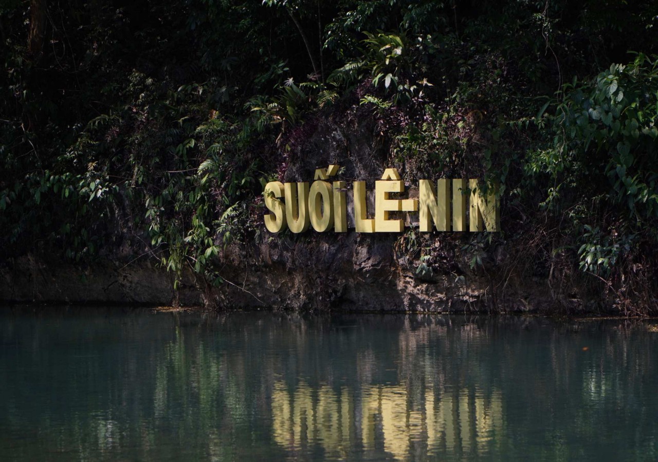 Chuyến đi 'Về nguồn-Mùa hè xanh 2023' với chủ đề 'Dấu chân Ngoại giao'