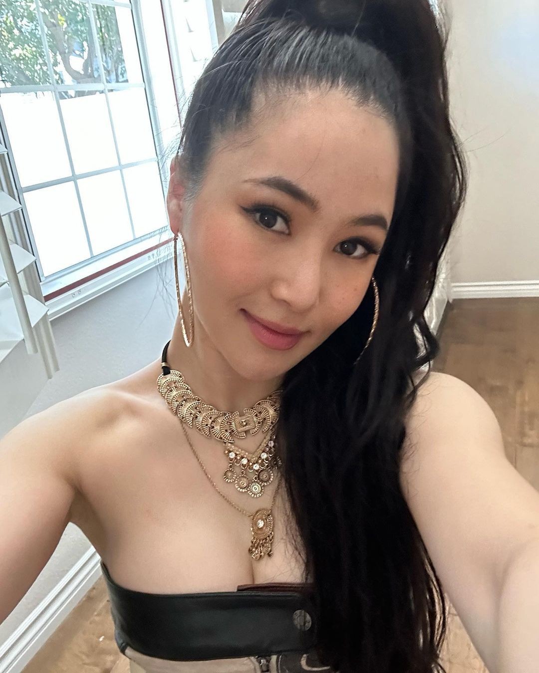 Sao Việt Sao Việt