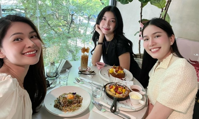 Sao Việt: Hồng Diễm diện đồ sang chảnh Sao Việt: Hồng Diễm diện đồ sang chảnh