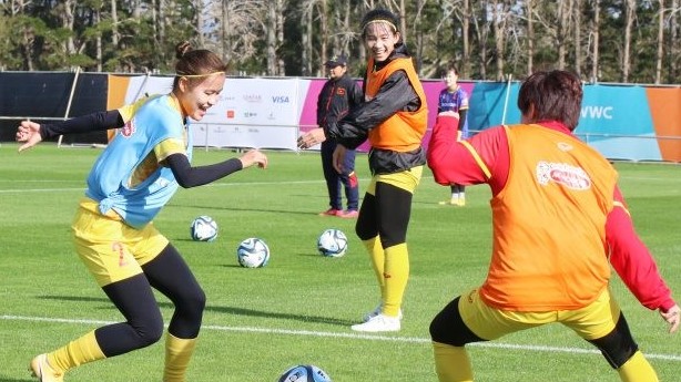 World Cup nữ 2023: Hình ảnh hứng khởi của cầu thủ đội tuyển nữ Việt Nam trên sân tập
