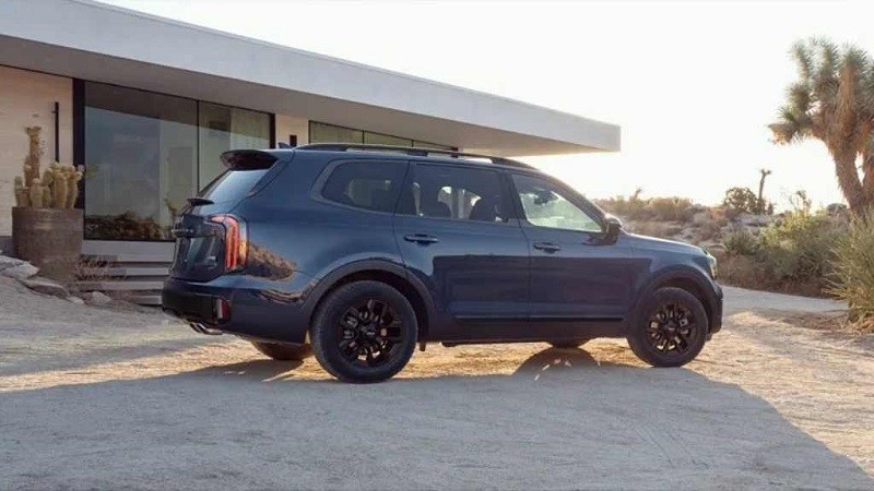 Cận cảnh Kia Telluride 2024 ra mắt tại Mỹ, giá từ 850 triệu đồng Cận cảnh Kia Telluride 2024 ra mắt tại Mỹ, giá từ 850 triệu đồng