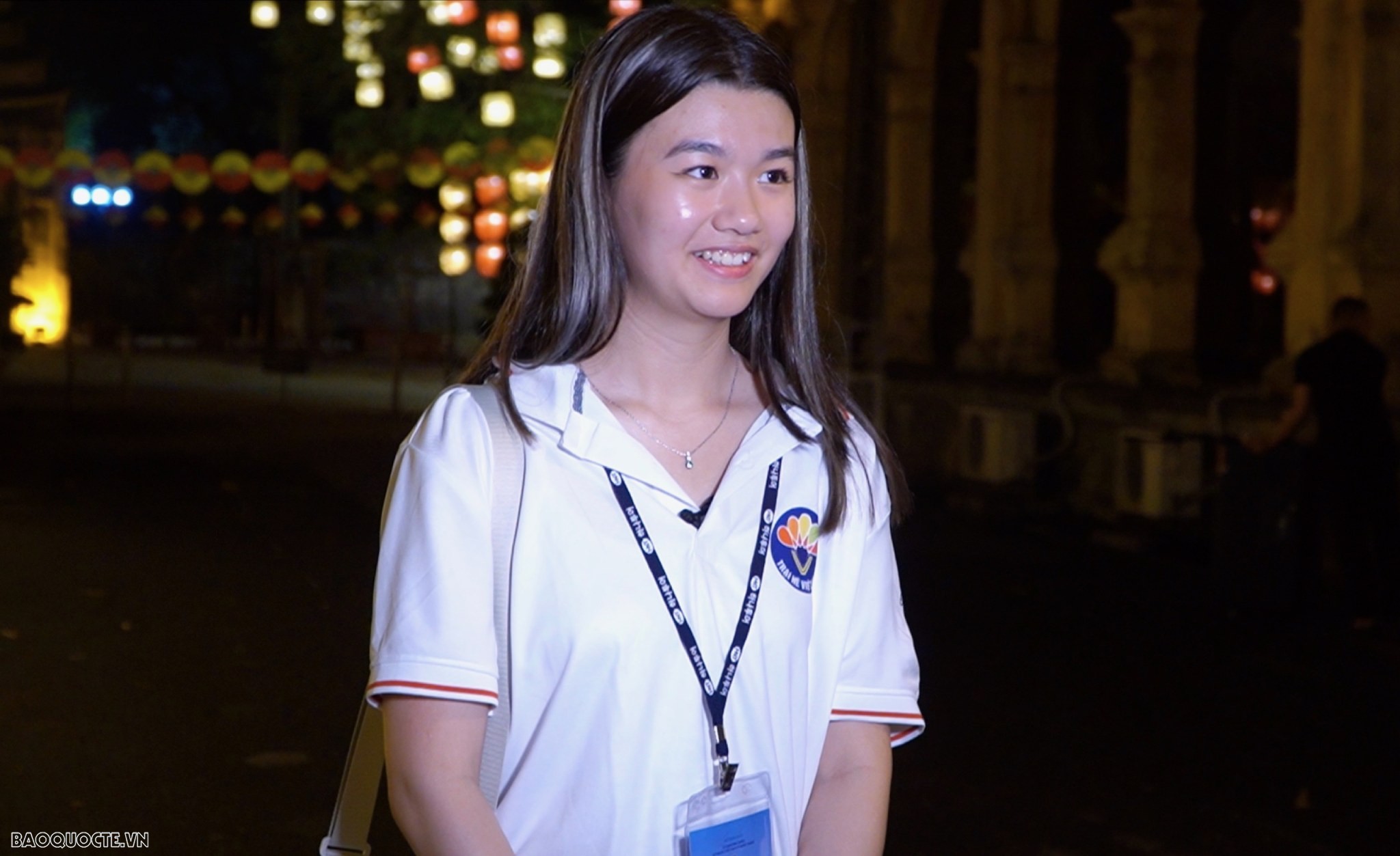 Theo chia sẻ của bạn Trần Quỳnh Như-kiều bào tại Đức chia sẻ thăm quan Khu di sản Hoàng Thành Thăng Long là cơ hội tuyệt vời để những thể hệ trẻ được học hỏi, mở mang kiến thức và đặc biệt biết thêm nhiều về cội nguồn của mình.