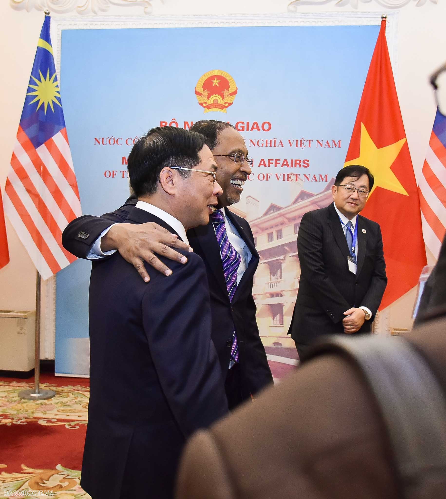Bộ trưởng Ngoại giao Bùi Thanh Sơn đón chính thức Bộ trưởng Ngoại giao Malaysia