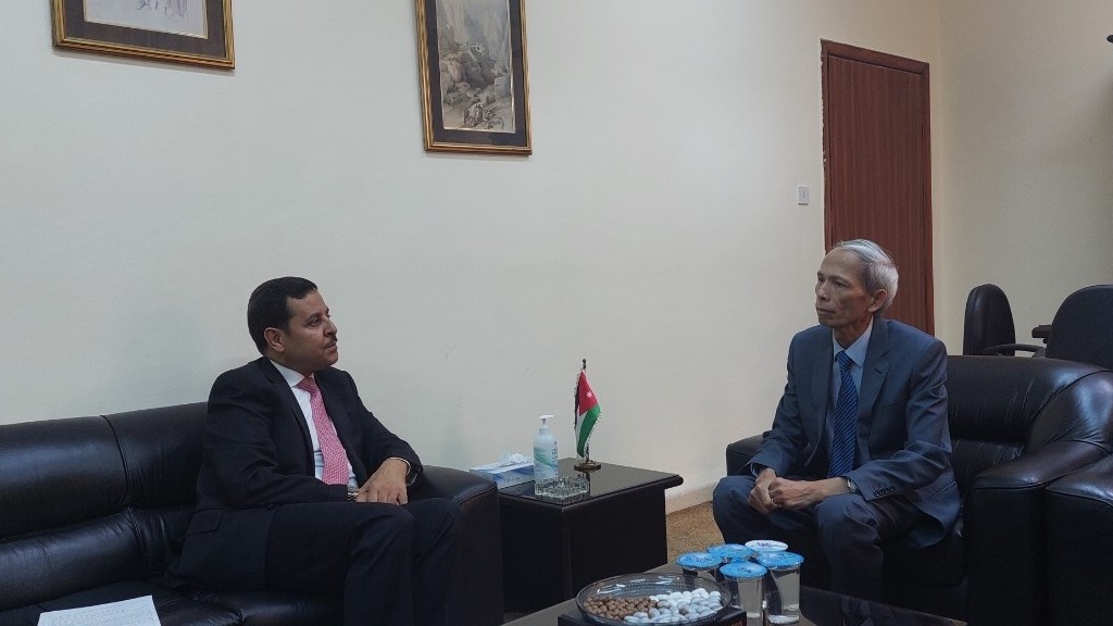 Đại sứ Việt Nam tại Saudi Arabia Đặng Xuân Dũng công tác tại Jordan
