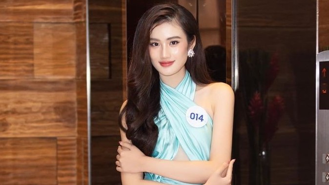 Nhan sắc đời thường của Hoa hậu Huỳnh Trần Ý Nhi