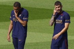 MU bước vào cuộc đua giành chữ ký Kylian Mbappe