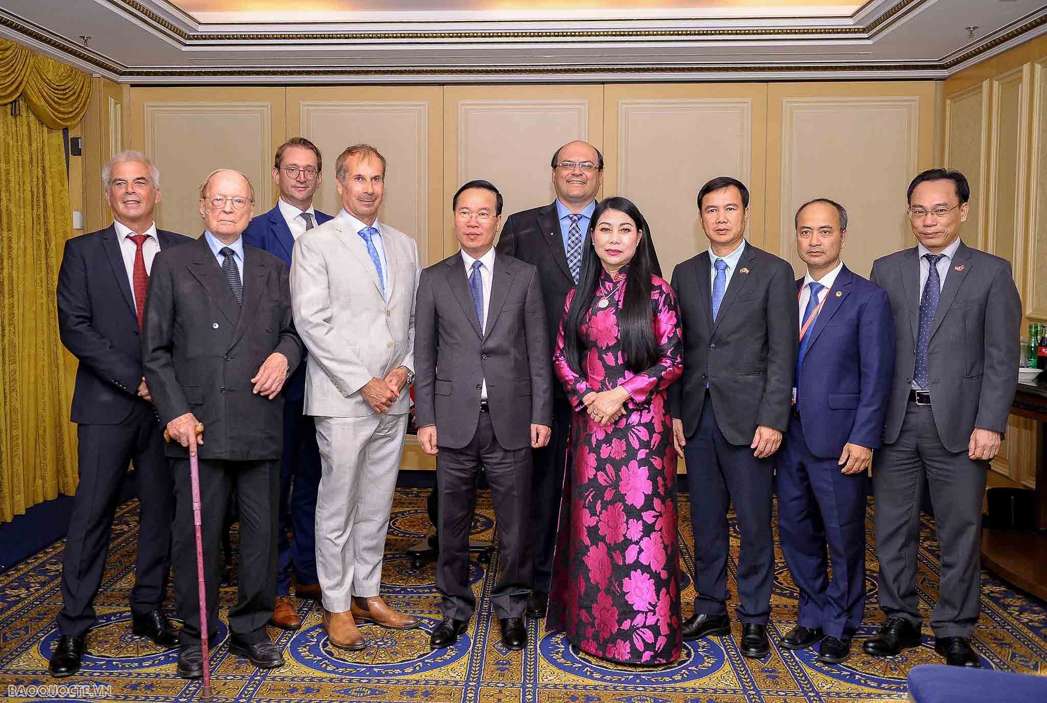 Những hình ảnh ấn tượng của Chủ tịch nước Võ Văn Thưởng trong chuyến thăm chính thức Áo Những hình ảnh ấn tượng của Chủ tịch nước Võ Văn Thưởng trong chuyến thăm chính thức Áo