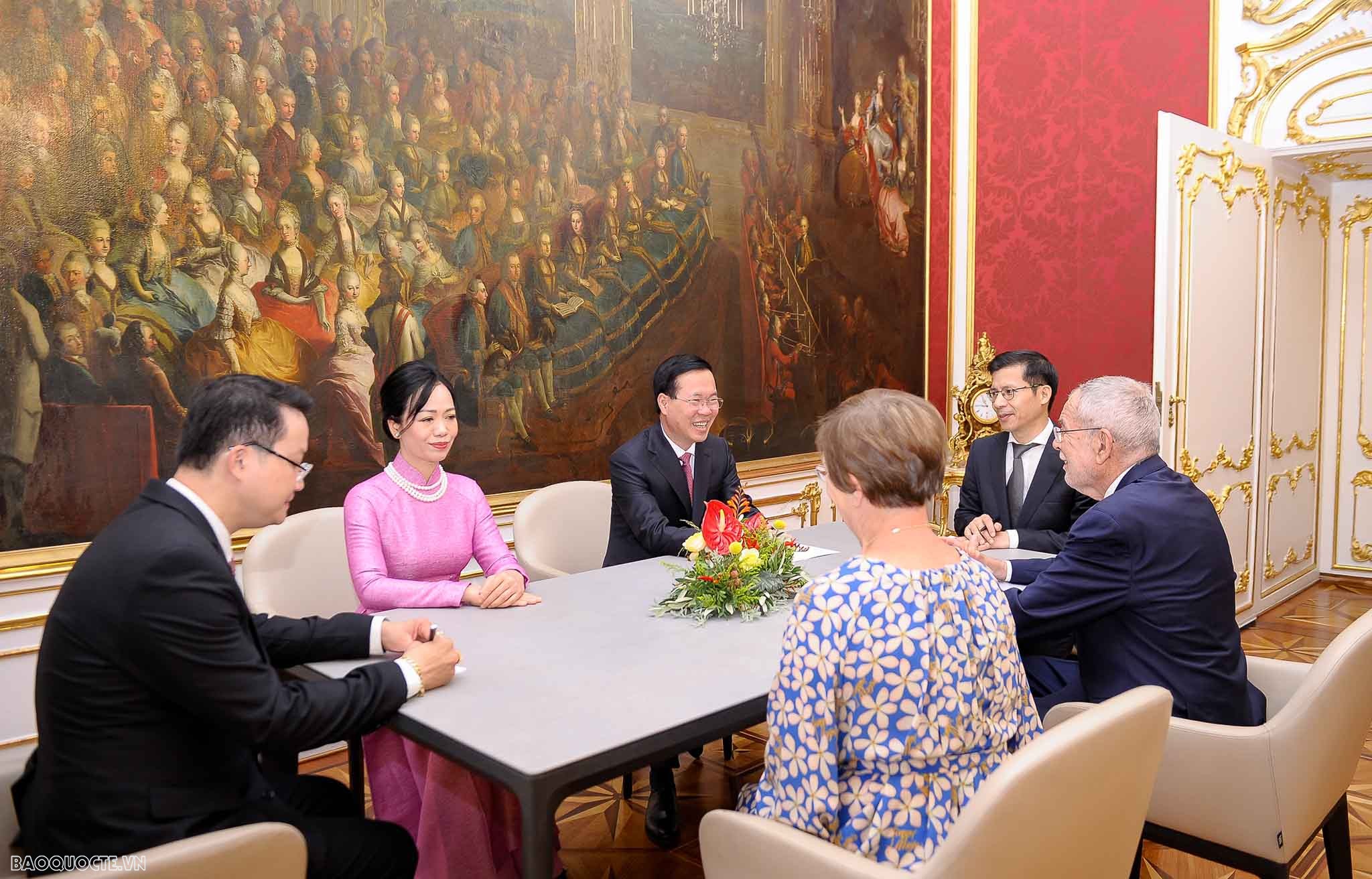 Những hình ảnh ấn tượng của Chủ tịch nước Võ Văn Thưởng trong chuyến thăm chính thức Áo Những hình ảnh ấn tượng của Chủ tịch nước Võ Văn Thưởng trong chuyến thăm chính thức Áo