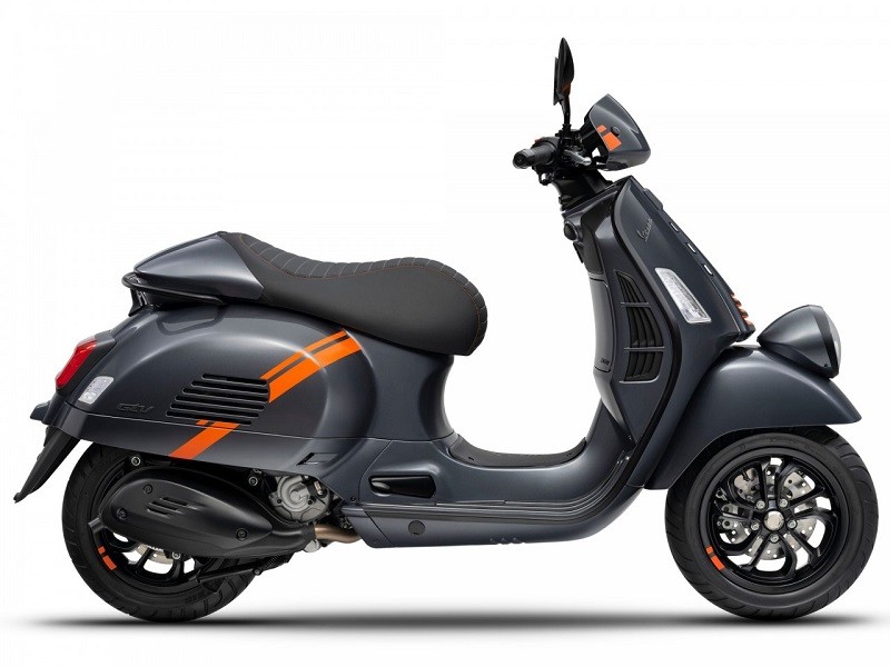 Cận cảnh Vespa GTV 2023 ra mắt tại Việt Nam, giá bán 159,8 triệu đồng