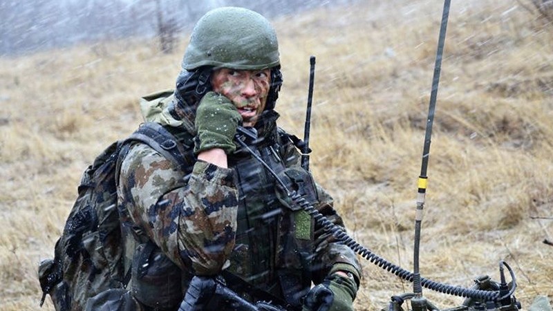 Bắn trả: Ai nhanh hơn sẽ thắng - So sánh tương quan giữa Nga và Ukraine