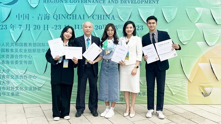 Sinh viên khoa Kinh tế Quốc tế, Học viện Ngoại giao tỏa sáng tại cuộc thi YICMG 2023