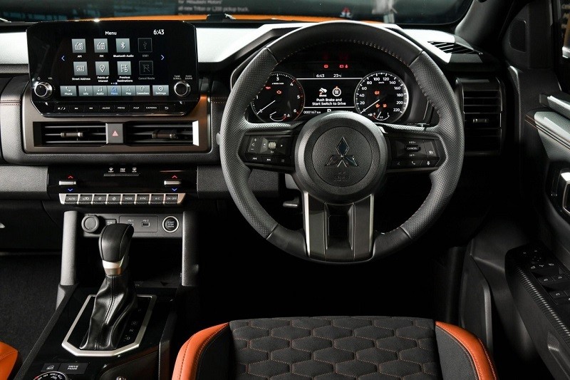 Cận cảnh Mitsubishi Triton 2024 vừa ra mắt tại Thái Lan, giá bán từ 481 triệu đồng Cận cảnh Mitsubishi Triton 2024 vừa ra mắt tại Thái Lan, giá bán từ 481 triệu đồng