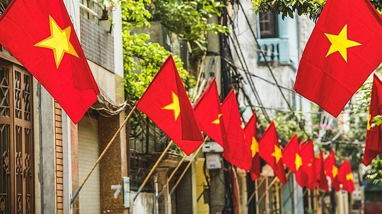 Đi làm ngày lễ Quốc khánh 2/9 năm 2023 hưởng lương thế nào?