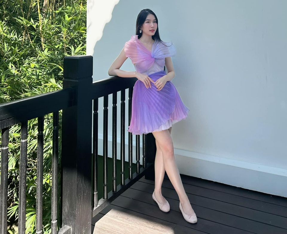 Á hậu Phương Anh 'đốn tim' fan bởi vẻ đẹp mộng mơ, ngọt ngào