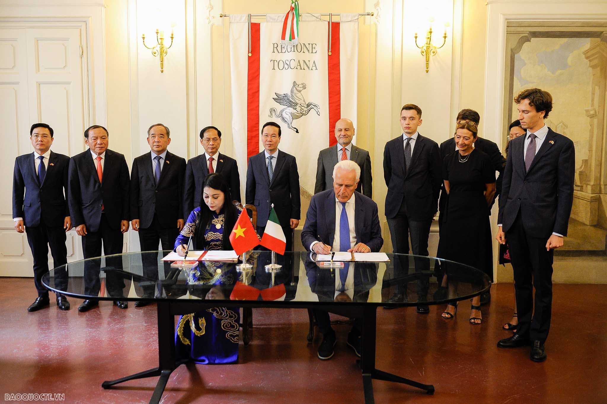 Chủ tịch nước gặp Chủ tịch Vùng Tuscany Eugenio Giani Chủ tịch nước gặp Chủ tịch Vùng Tuscany Eugenio Giani