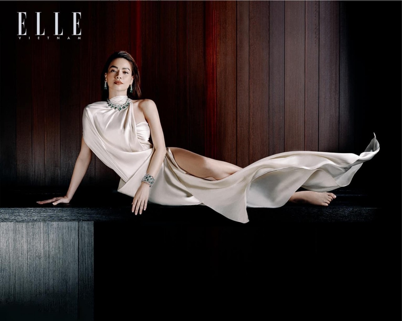 Thần thái đẳng cấp ngôi sao hạng A của Hồ Ngọc Hà Thần thái đẳng cấp ngôi sao hạng A của Hồ Ngọc Hà