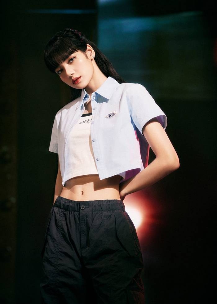 Gợi cảm như Lisa (BlackPink)