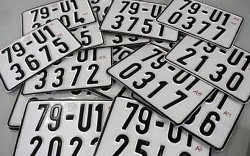Từ ngày 15/8, xe có biển 3 số hoặc 4 số bị thu hồi biển số khi nào?