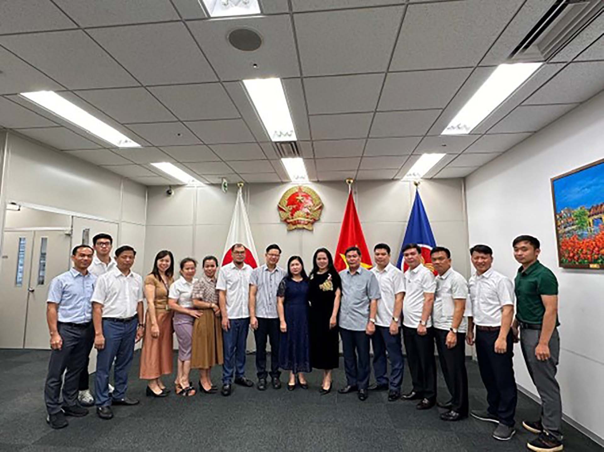 Đoàn công tác tỉnh Bắc Kạn đến thăm, làm việc tại Tổng lãnh sự quán Việt Nam tại Fukuoka.