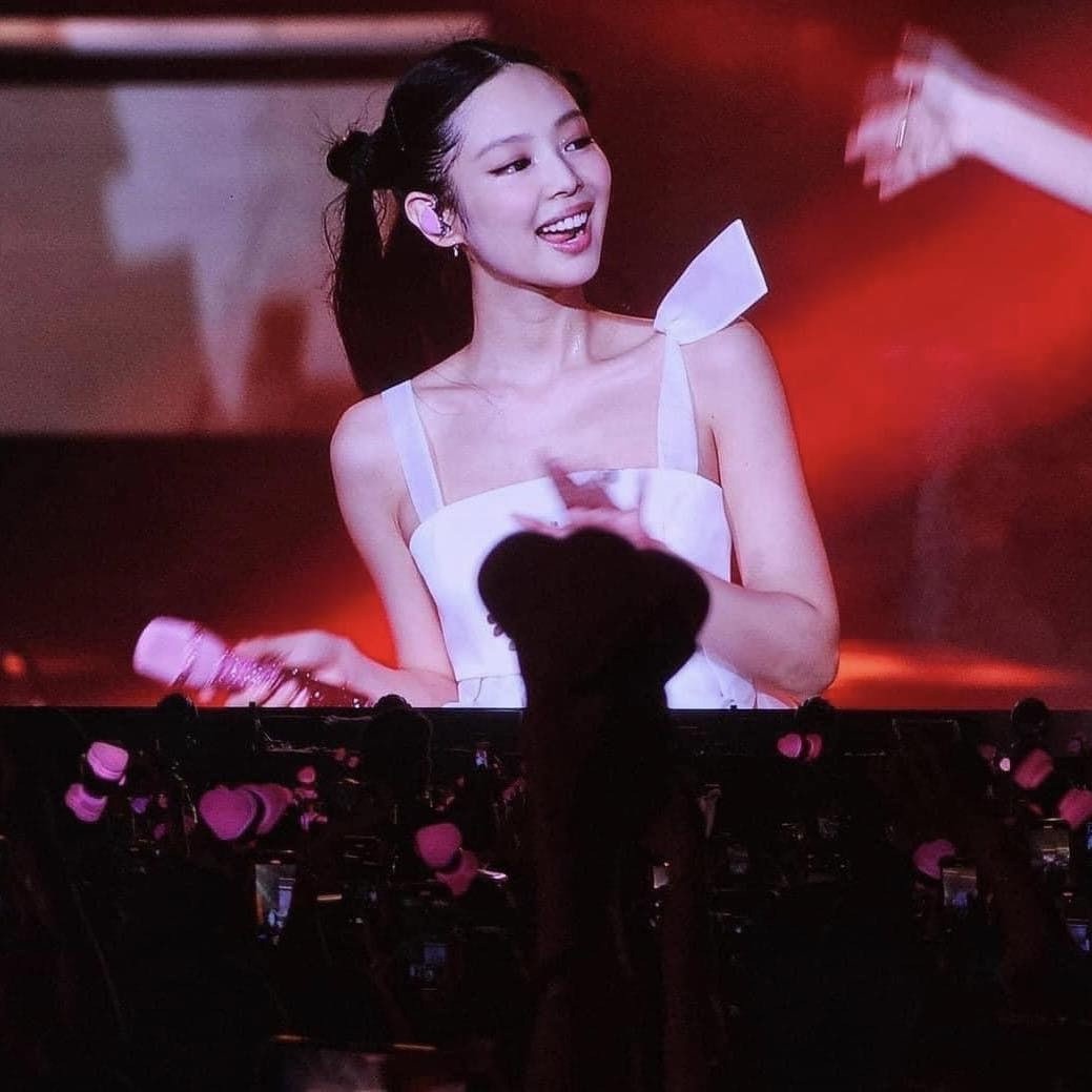 BLACKPINK với màn trình diễn đặc biệt trong đêm diễn Born Pink đầu tiên ở Việt Nam