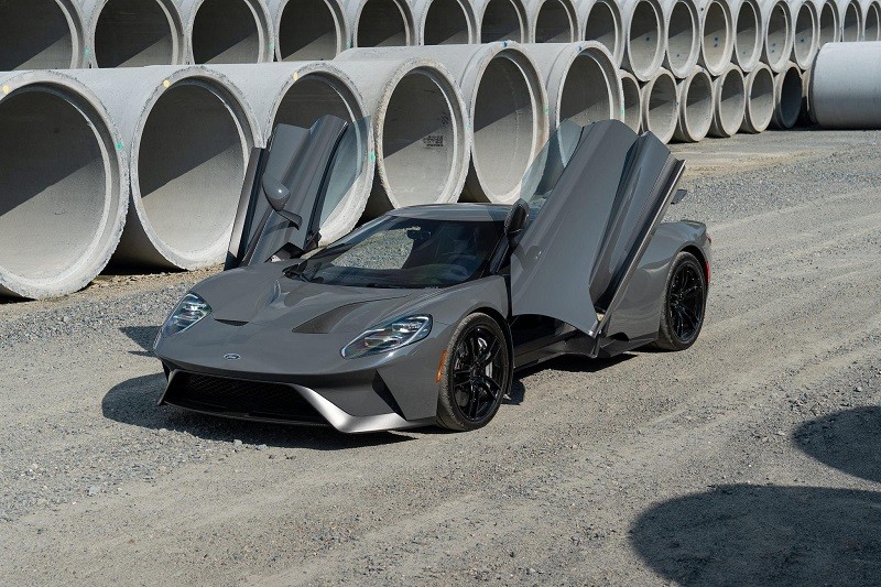 Cận cảnh siêu xe Ford GT thứ 3 vừa cập bến Việt Nam