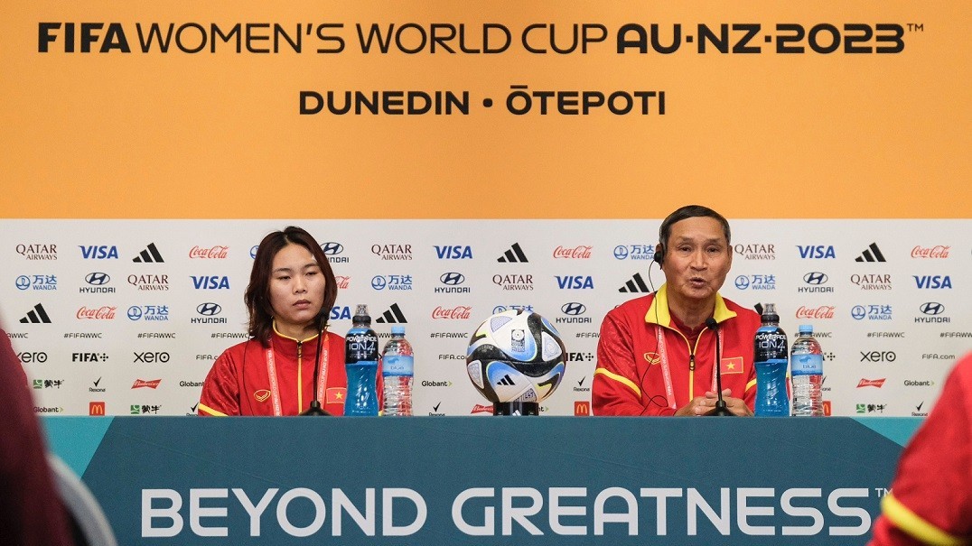 World Cup nữ 2023: Đội tuyển nữ Việt Nam di chuyển bằng chuyên cơ của FIFA; Kim Thanh xuất sắc vào đội hình tiêu biểu