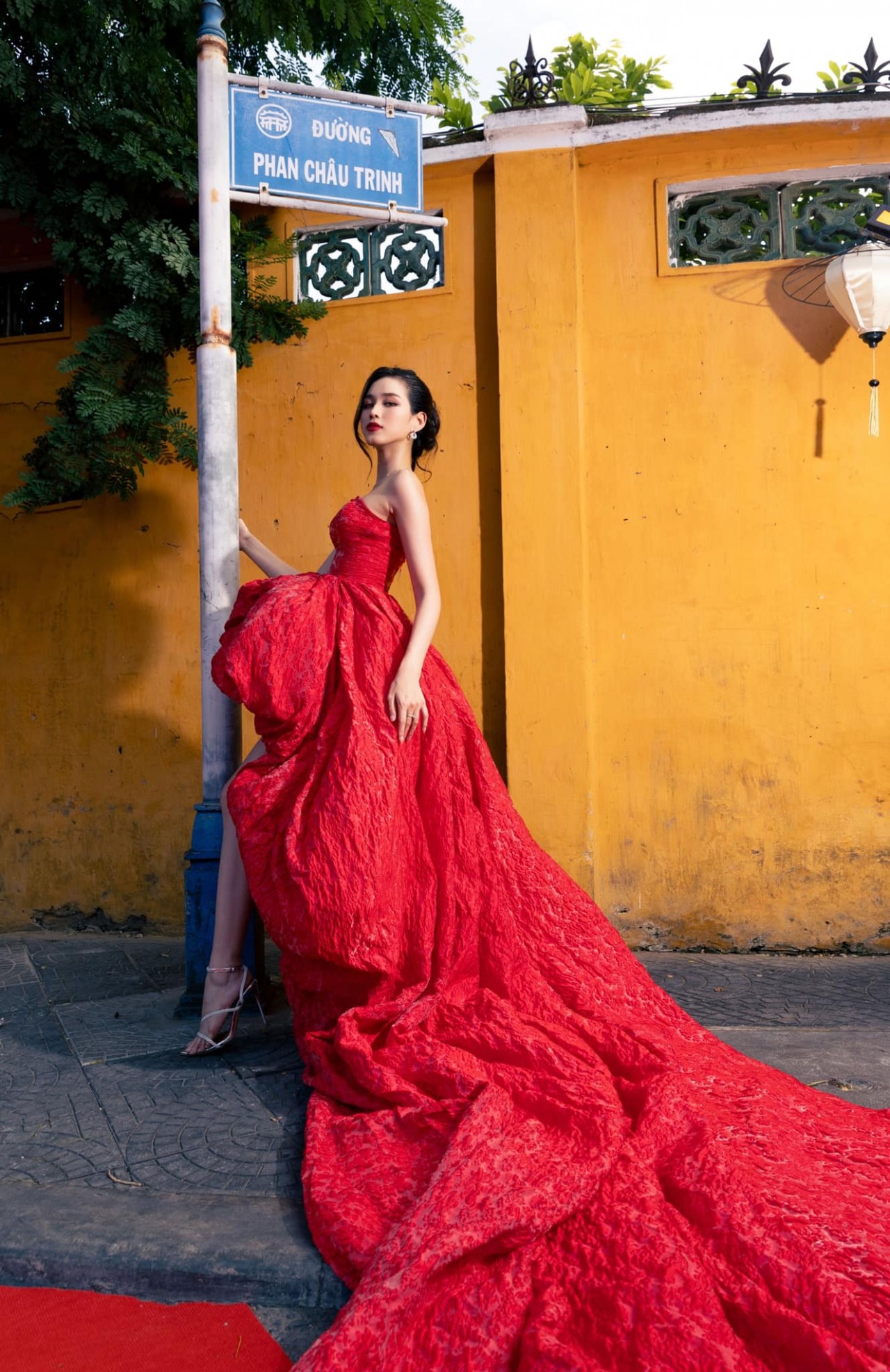 Hoa hậu Đỗ Thị Hà