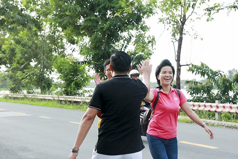 Nhà báo – MC Nguyễn Duy Mạnh và hành trình 2000 áo ấm yêu thương