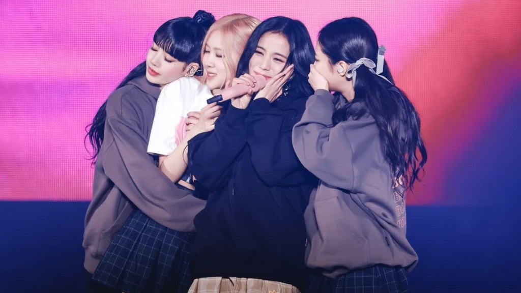 Nếu tái ký hợp đồng với YG, BlackPink sẽ thu về khoản tiền 'khủng' thế nào?