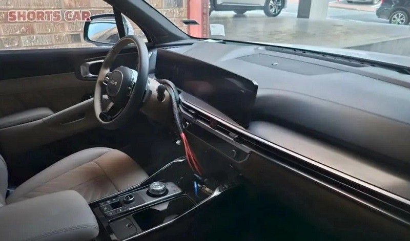 Lộ diện hình ảnh nội thất thực tế Kia Sorento 2024. Lộ diện hình ảnh nội thất thực tế Kia Sorento 2024.