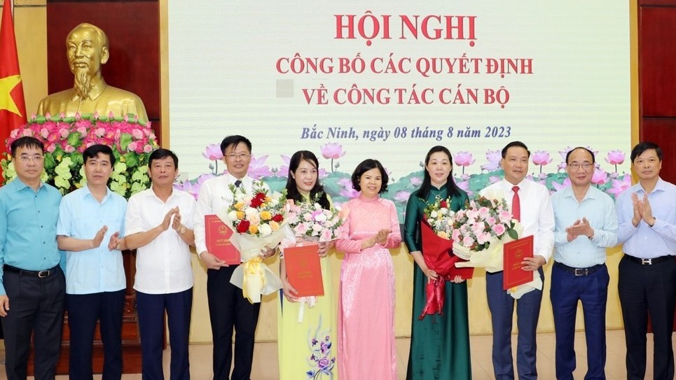 Bắc Ninh công bố quyết định bổ nhiệm nhiều cán bộ chủ chốt