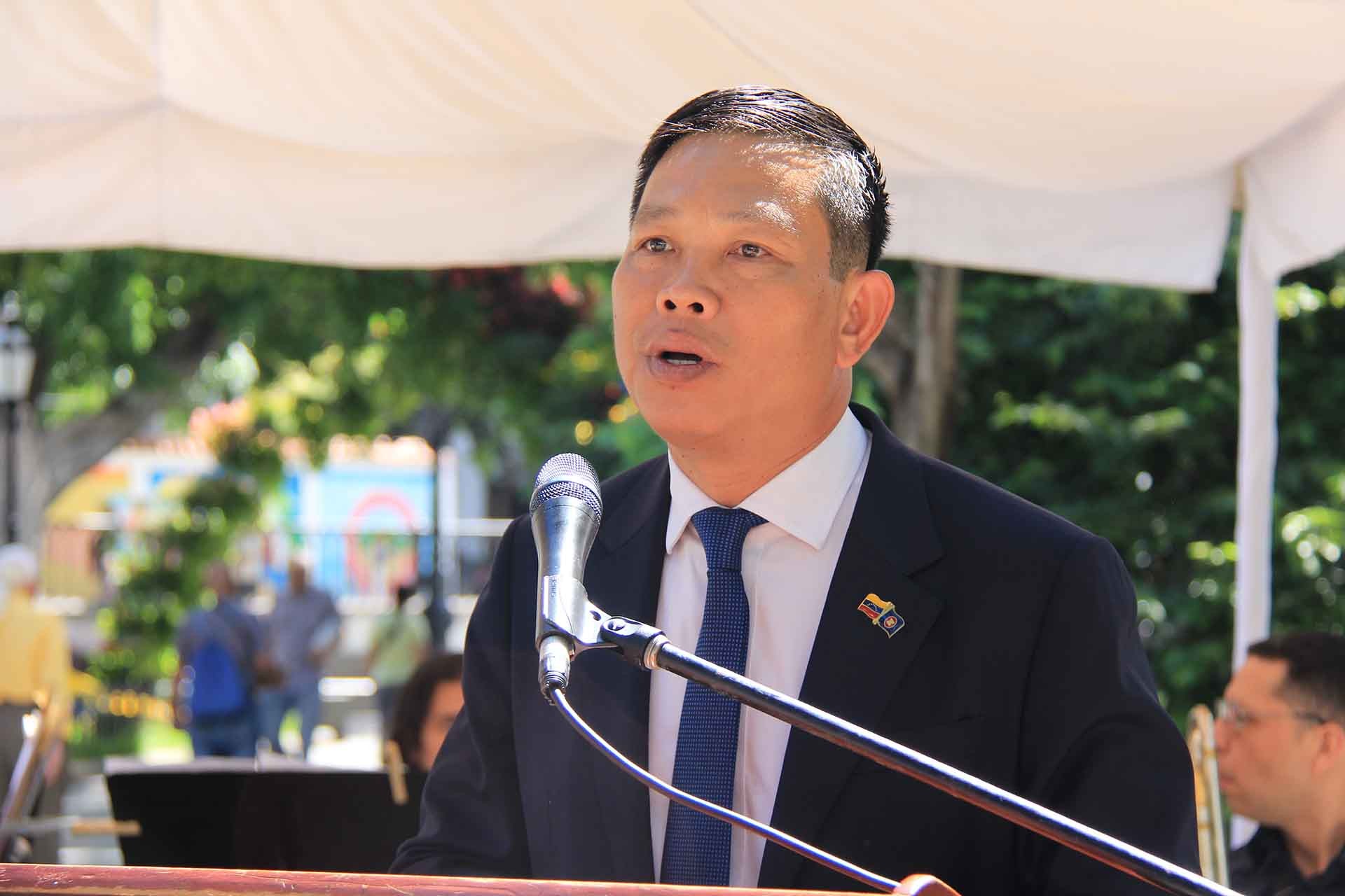 Đại sứ Vũ Trung Mỹ, Chủ tịch luân phiên của ACC phát biểu.